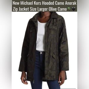 New Michael Kors Hooded Camo Anorak Zip Jacket Sizes Large Olive Camo🪖🖤